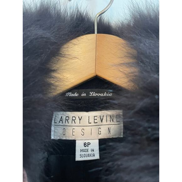 Larry Levine long black wool coat faux fur collar buttons lined pockets Size 6p - Picture 8 of 11